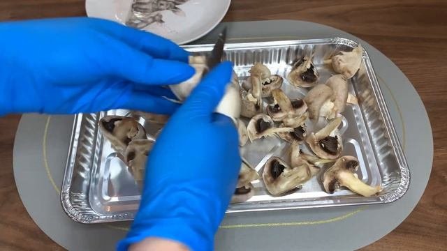ОХ и понравится же вам! Шампиньоны запечённые в духовке к основному блюду!