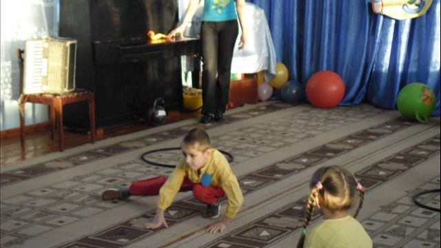 Сценка "Цирк" в детском саду "Улей"