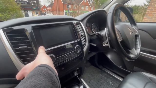 Mitsubishi L200 MMCS Head Unit to Carplay Android Auto DIY Video