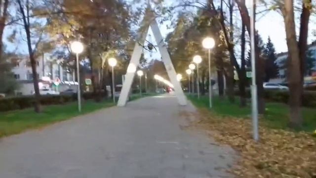 Липовая аллея вечером. Белово. Кемеровская область