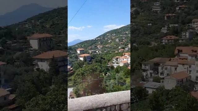 Красивая дорога из Неаполя в Амальфи