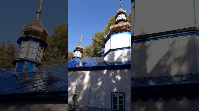 Благодатный колокольный Звон в церкви в селе  Кунича, Флорештского района, Молдова