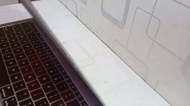 MacBook Pro 2017 13in Core i5 16GB SSD 512GB non Touchbar