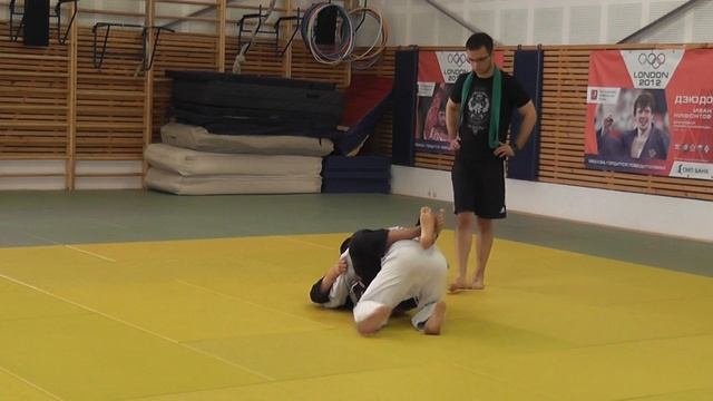 R.I.O. BJJ 2013. Магамедов Руслан (Лудус) Vs Саджиев Эрдни (Стрела Alliance)