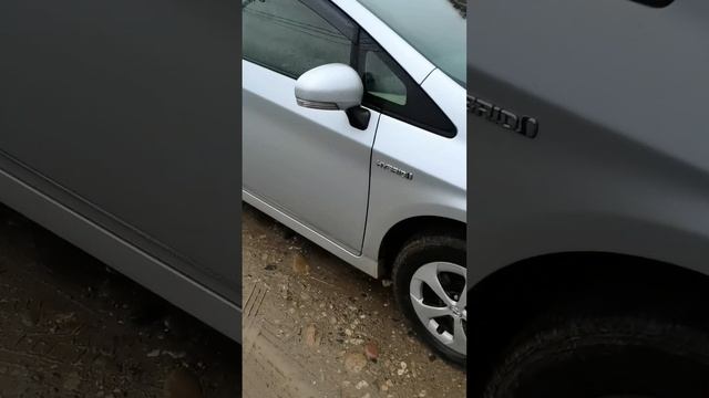 Отзыв о работе SferaCar и покупке Toyota Prius из Японии