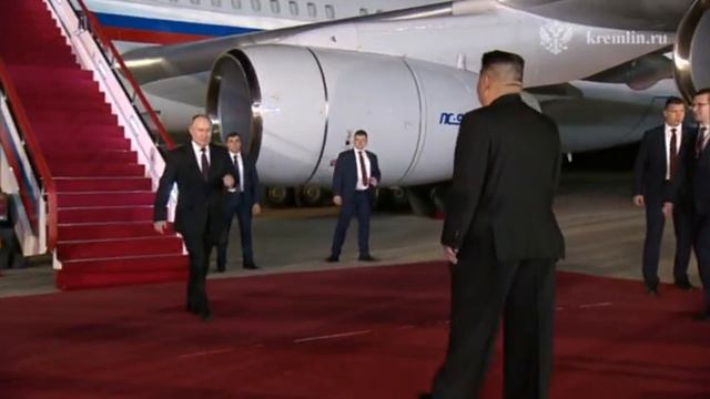 Президент РФ Владимир Путин прибыл в КНДР.