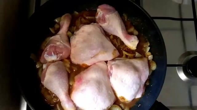 VIDEOPOPTV  Запеченная капуста с курочкой в соусе шикарный рецепт