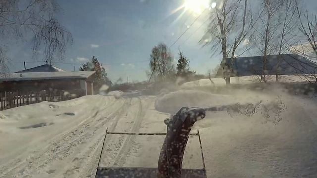Чистка снегоуборщиком небольшого снега 26 февраля 2023
