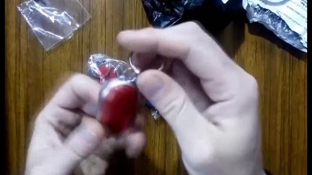 Две посылки с Алиэкспресс  брелки и резинки для волос