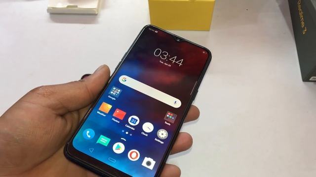 Samsung Galaxy A10 vs Realme 3 Unboxing review and compare in Hindi