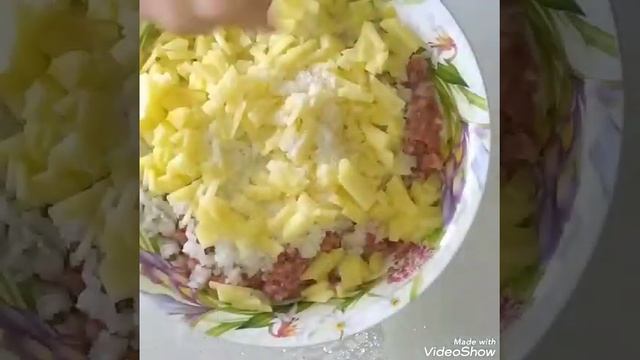 Пирожки с мясом и картошкой