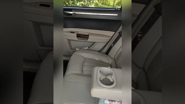 Салон Крайслер 300С