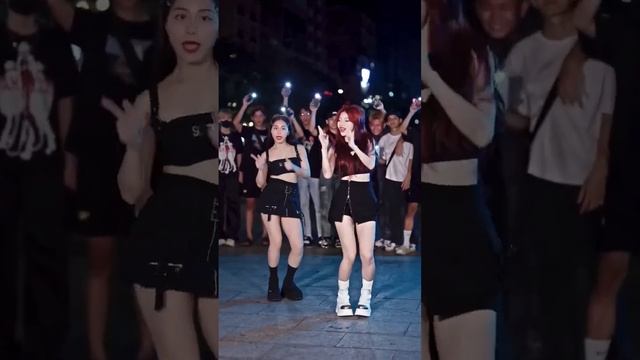 Blackpink Девушки танцуют_ как вы думаете, что девушки танцуют хорошо
