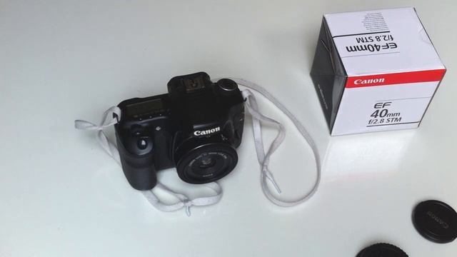 Canon EF 40mm f2.8 STM - "v rukach" + ENG subtitles
