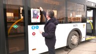 Нижневартовские автобусы курсируют с портретами героев Великой Отечественной