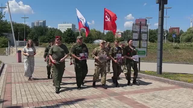 Военнослужащие приняли участие в памятных мероприятиях в честь Дня памяти и скорби на территории ДНР