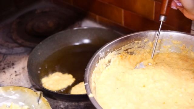 Готуємо ТЕРТЮХИ або ДЕРУНИ за старовинним рецептом з ГРИБНОЮ ПІДЛИВОЮ!