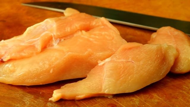 ЧТО ЕСЛИ К ПИРАНЬЯМ КИНУТЬ ЖИВЫХ РАКОВ. РЕАКЦИЯ ПИРАНИЙ НА МЯСО КРОЛИКА, ГОВЯДИНЫ, СВИНИНЫ И КУРИЦЫ