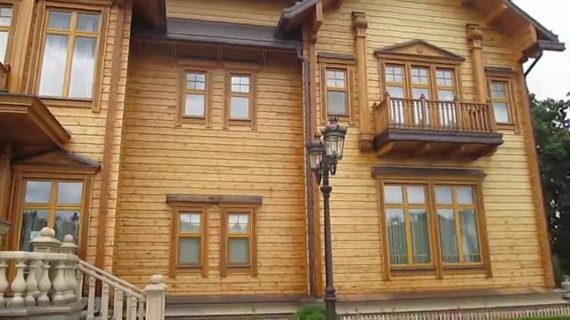 Хонка, резиденция Януковича, Межигорье, Украина