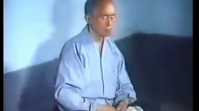 ⚔️настоятель шаолиня  Хай Дэн в возрасте 80 лет постоянна тренируясь развил способности