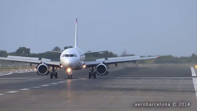 Ural Airlines A321 211 Off Center Landing Barcelona El Prat