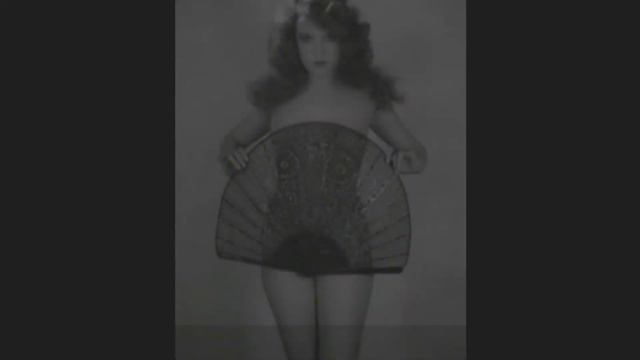 14 Amazing Vintage Photos Of Beautiful Women!