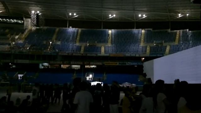 Roger Waters - The Wall - Rio - Antes do show - 2012 HD