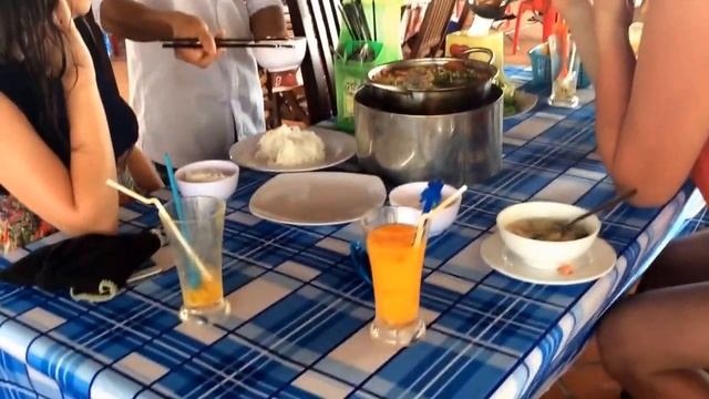 Вьетнамская кухня : национальный суп Лао