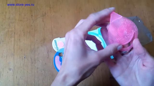 Щетка для чистки кожи лица