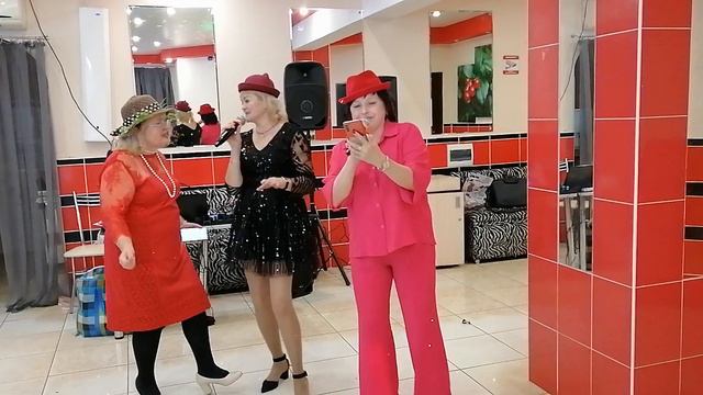 Дамы за 30 на Юбилее