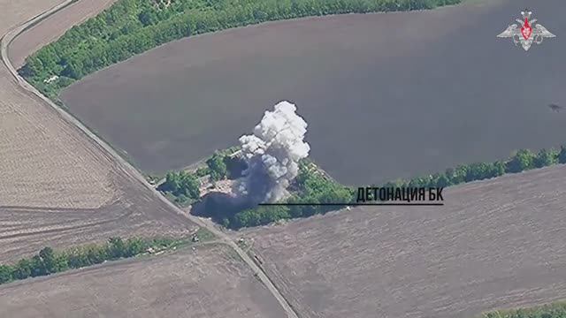 ВКС России ракетным ударом поразили пусковую установку ЗРК «Ирис-Т»