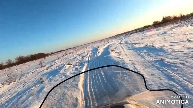 МЧИМСЯ ПО ПОЛЯМ ПО РЕКАМ НА СНЕГОХОДЕ STELS VIKING 600