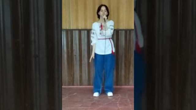 Олійник Євгенія  Я родом з звідти