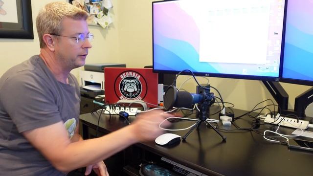 6-in-2 Macbook USB-C Hub Adapter by RayCue Demo & Review Thunderbolt Compatible