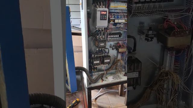 сборка ЩУ 630 т. прессом,проверка схемы в работе (схема упрощённая  , главное знать принцип работы)