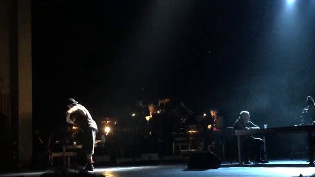 Фрагмент спектакля ЧЕРТ, СОЛДАТ И 🎻