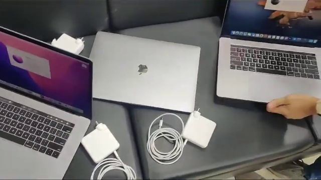 Apple MacBook Pro A1990 with i7 9th Gen | 16Gb Ram | 512Gb ssd | 4Gb Mad Radeon Pro | 15.4” Retina