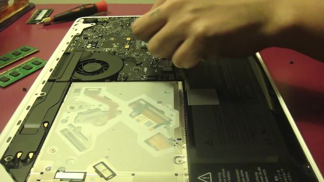 MacBook 2010 4GB Memory Upgrade