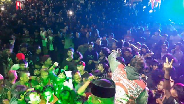 Live Romi & The Jahats - Slonong Boy at Bekasi