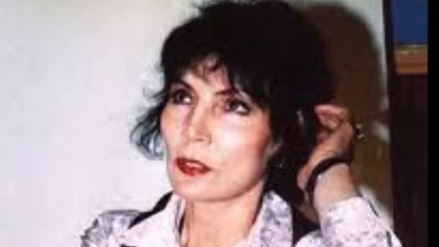 ПРЕДСКАЗАНИЯ ДЖУНЫ И ПОЧЕМУ ДЖУНА ДАВИТАШВИЛИ ОБРУШИЛА ХРУСТАЛЬНУЮ ВАЗУ НА ГОЛОВУ ПУГАЧЕВОЙ.