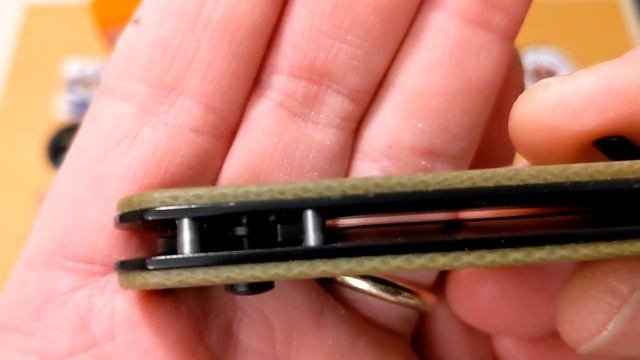 Civivi Button Lock Elementum: An interesting Review