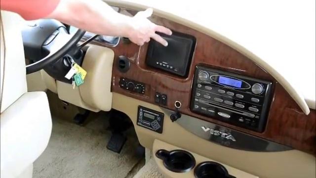The RV Corral 2013 Winnebago Vista 35F - 35'