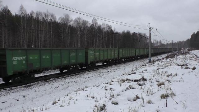 Электровоз 2ЭС10-040 с приветливым машинистом