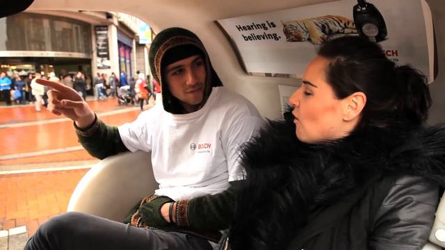 Online Dating - Katie Power talks to Muck - Unravel Travel TV