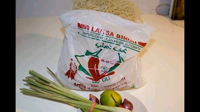 LJ150305 162 foodclub ru Асам-лакса, Малайзия