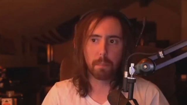 Asmongold Short #138 - Why I Still Play WoW