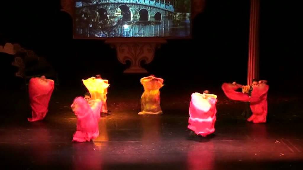 Vietnamese dance is in Kursk