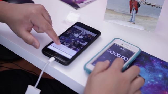 $13 SD card to Lightning Adapter / Reader from Amazon Review - Should You get Apple’s Instead?