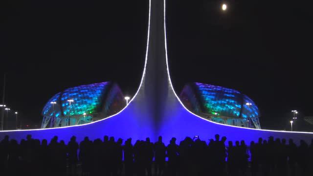 Сочи. Цветомузыкальный фонтан в Олимпийском парке