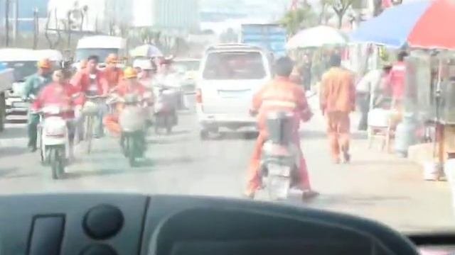 China moped traffic- Changxing island